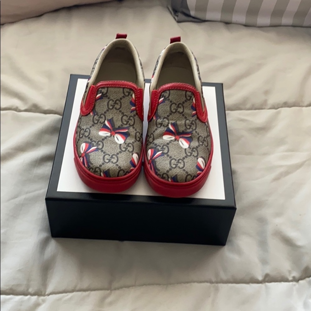 Gucci shoes